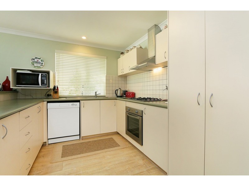 5 Hargreaves Road, Coolbellup WA 6163