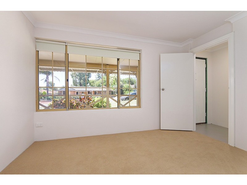 7 Emile Court, North Lake WA 6163