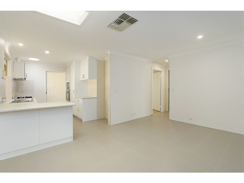 7 Emile Court, North Lake WA 6163