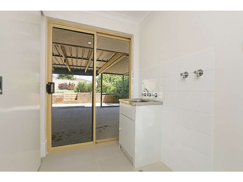 7 Emile Court, North Lake WA 6163