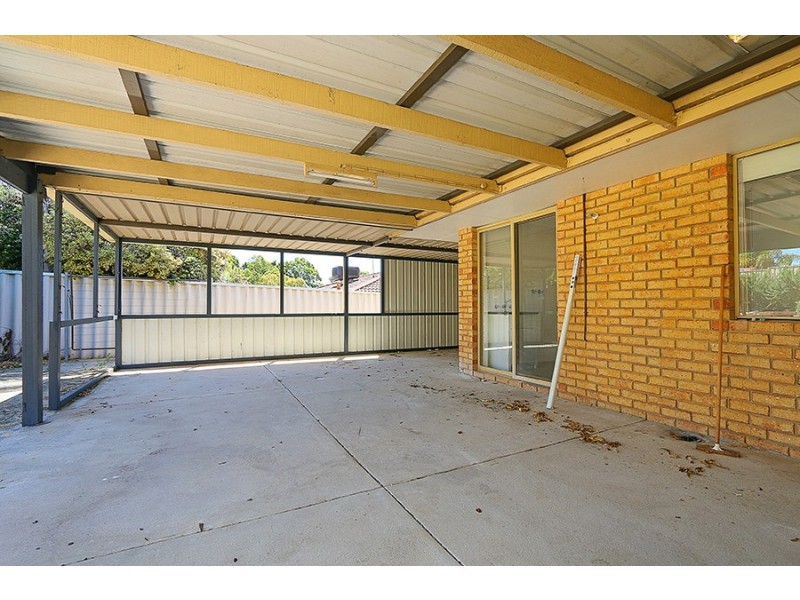 7 Emile Court, North Lake WA 6163