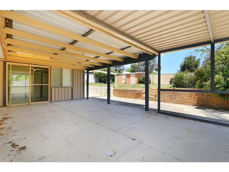 7 Emile Court, North Lake WA 6163