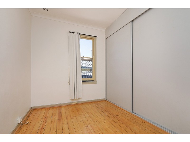 27 Bawdan Street, Willagee WA 6156