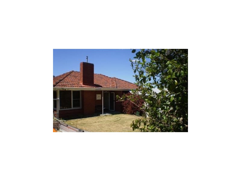 6 WILLIAMS ROAD, Coolbellup WA 6163