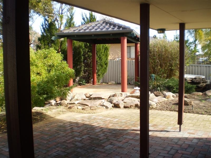 72 Winthrop Drive, Winthrop WA 6150