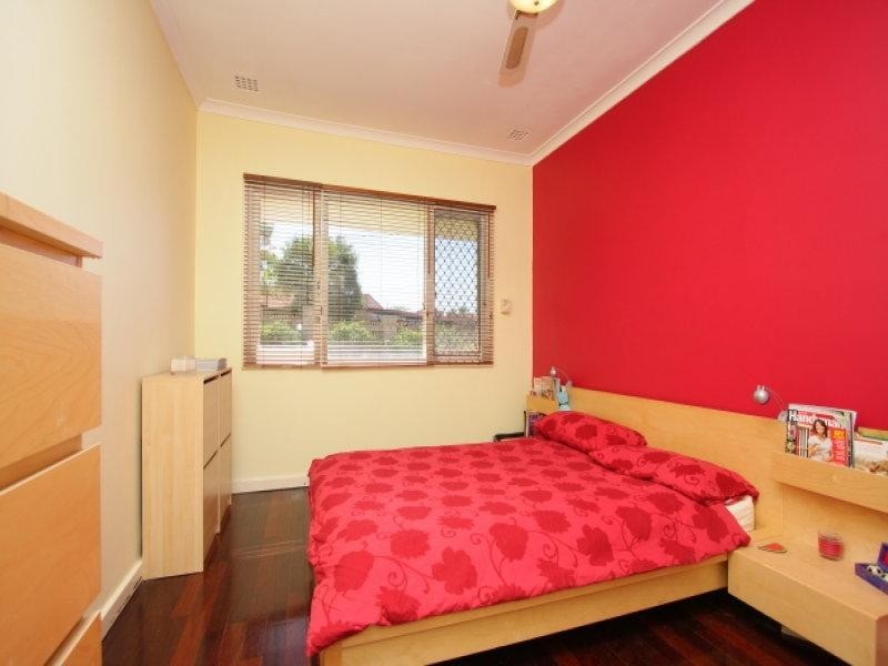 32 McMANUS STREET, Wilson WA 6107