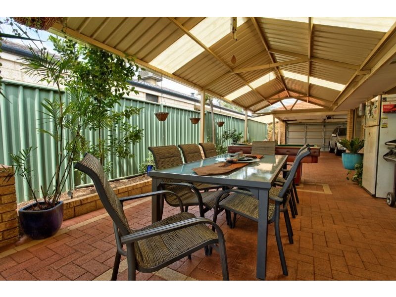 160 Garling St, Willagee WA 6156