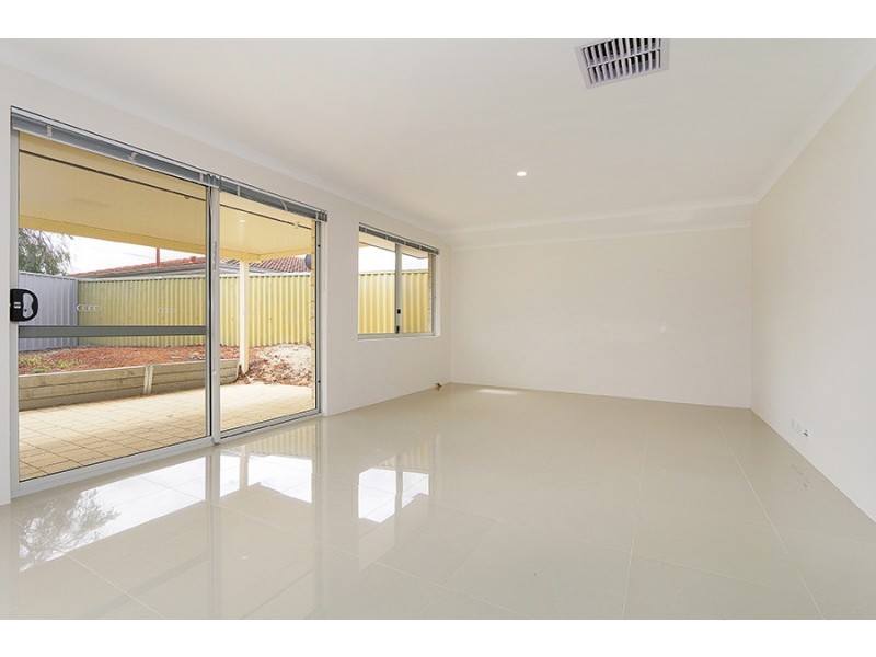 20 Heaton Way, Safety Bay WA 6169