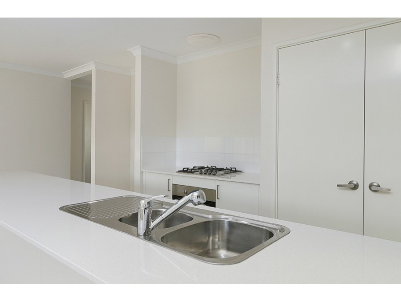 20 Heaton Way, Safety Bay WA 6169