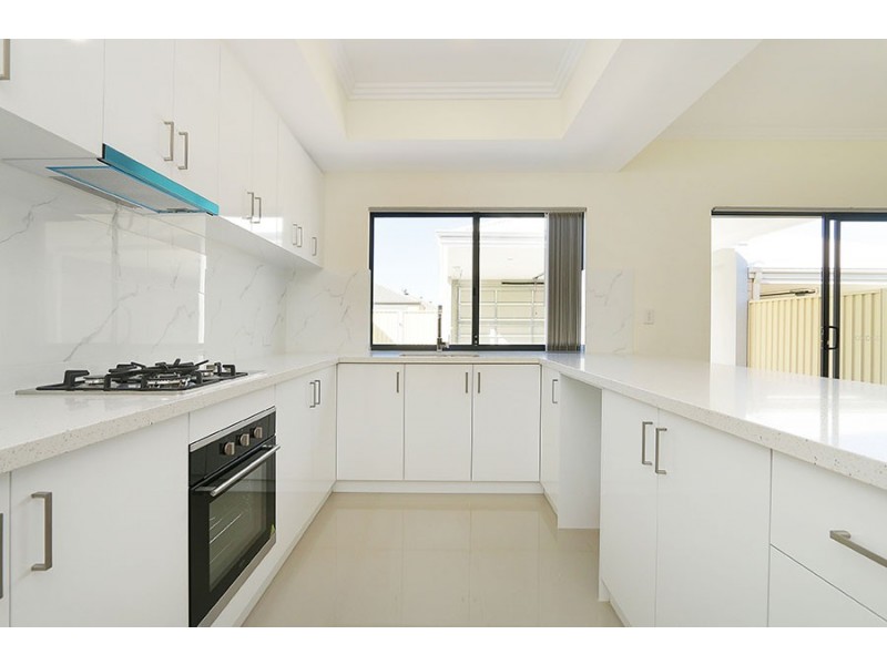 360 Warton Road, Southern River WA 6110