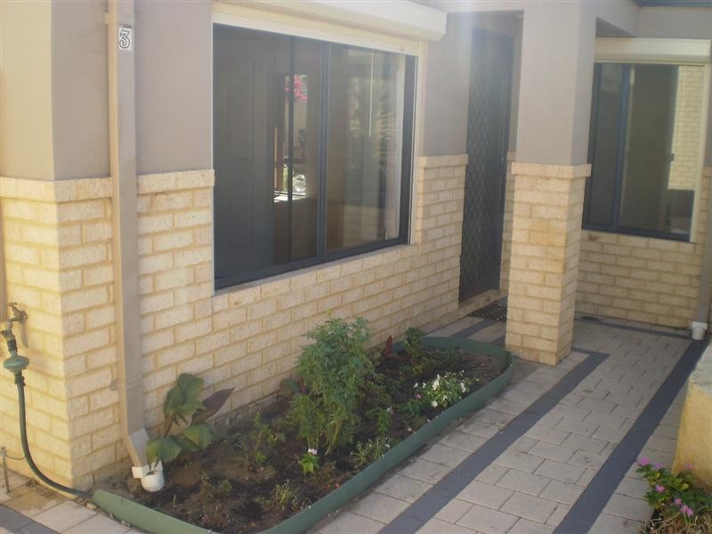 3 / 74 Gilbertson Road, Kardinya WA 6163