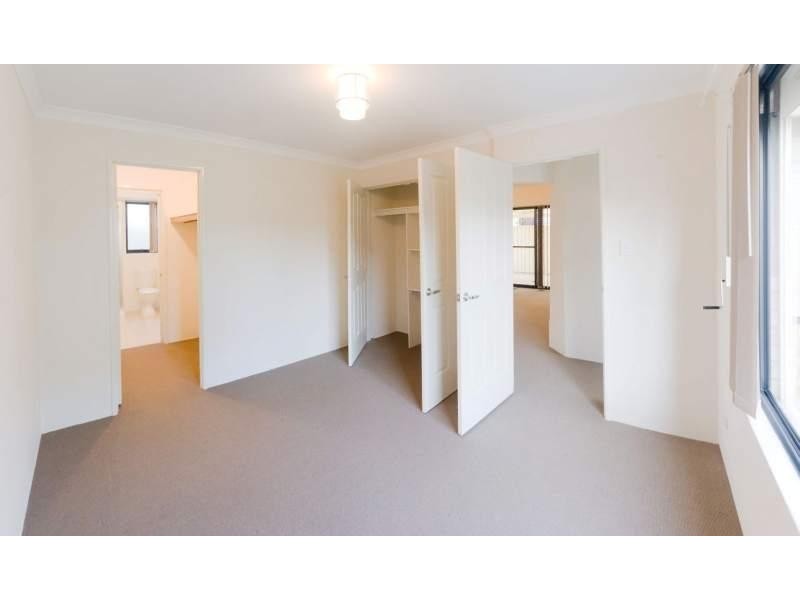 3 / 74 Gilbertson Road, Kardinya WA 6163