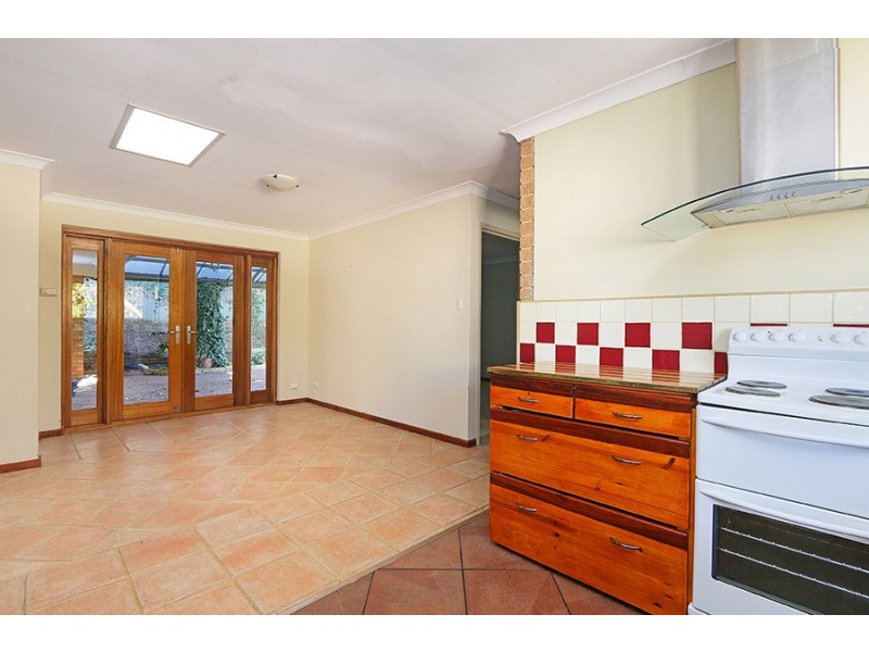 10 Stevens Place, Kardinya WA 6163