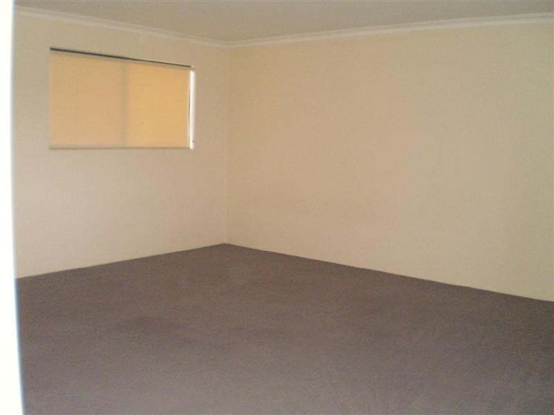 4 Hyne Court, Leeming WA 6149