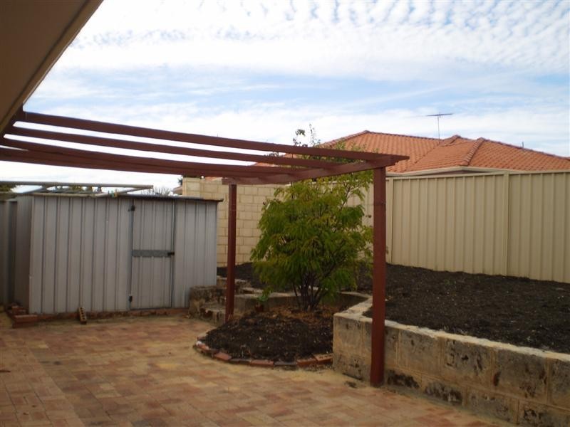 51 Northmore Crescent, Winthrop WA 6150