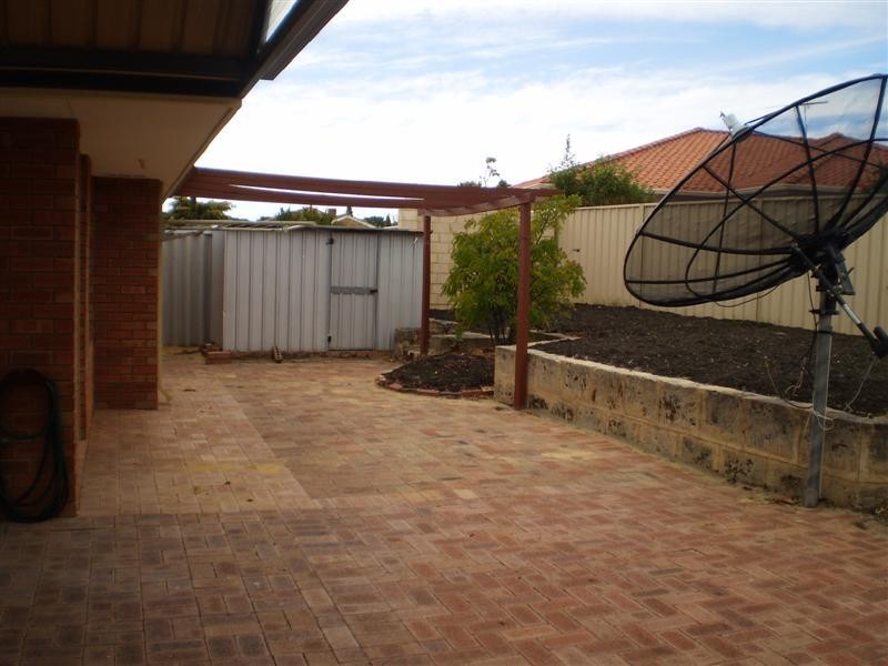 51 Northmore Crescent, Winthrop WA 6150