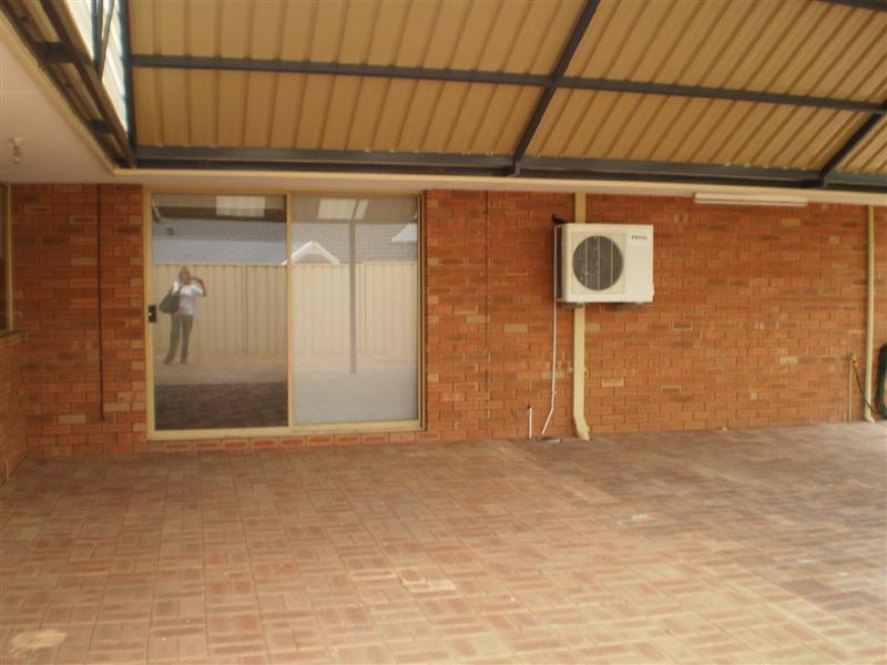 51 Northmore Crescent, Winthrop WA 6150