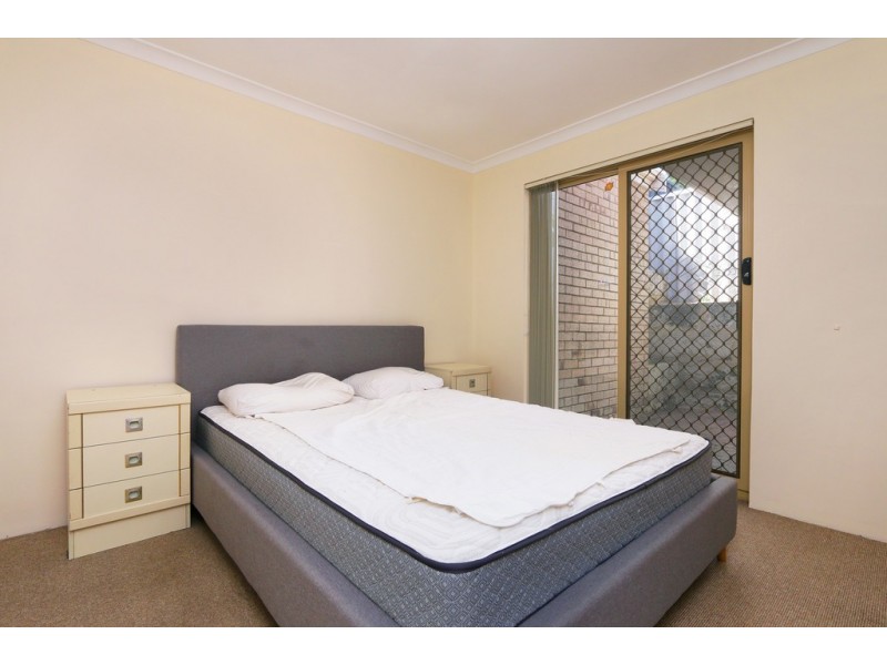 16/1-3 Stanbury Place, Kardinya WA 6163