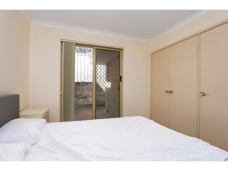 16/1-3 Stanbury Place, Kardinya WA 6163