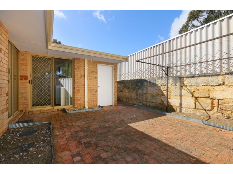 16/1-3 Stanbury Place, Kardinya WA 6163