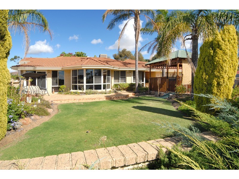 7 Yates Court, North Lake WA 6163