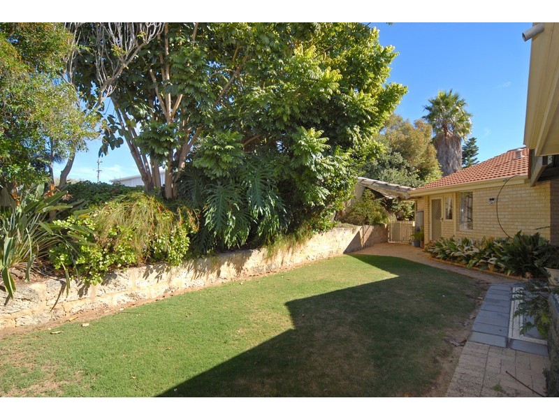 7 Yates Court, North Lake WA 6163