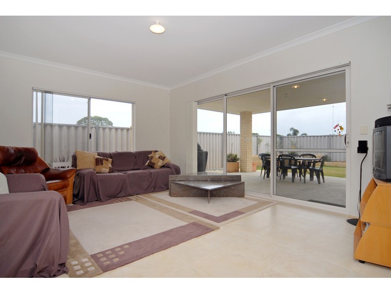 76 Garling Street, Willagee WA 6156
