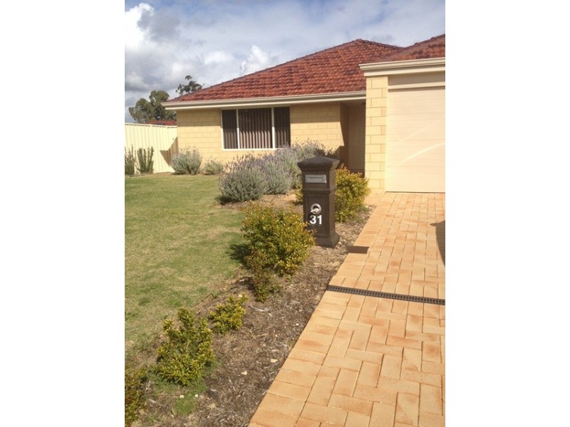31 Daviesia Turn, Success WA 6164