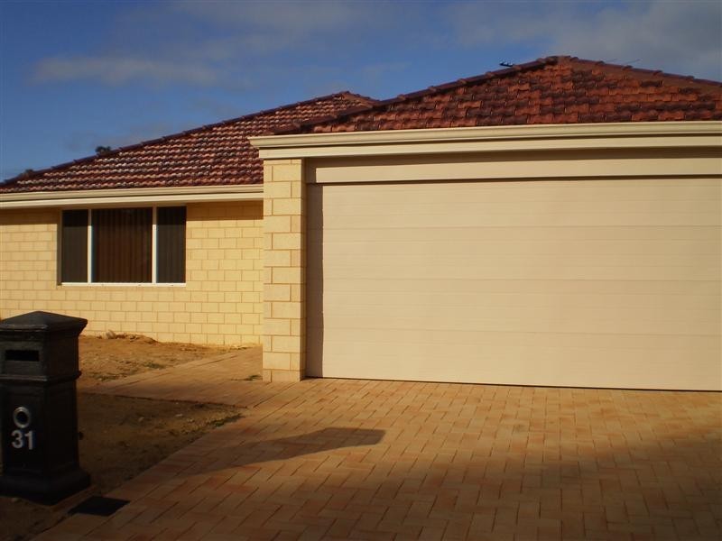 31 Daviesia Turn, Success WA 6164