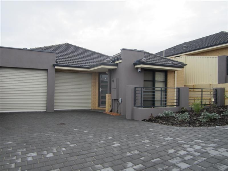6/4 L’Aquilla Close, Beeliar WA 6164
