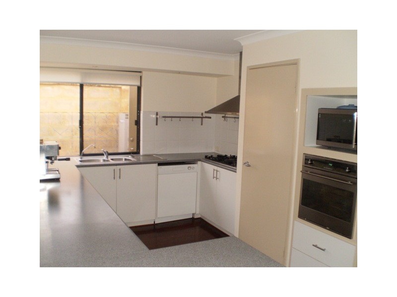 14A Burney Court, Kardinya WA 6163