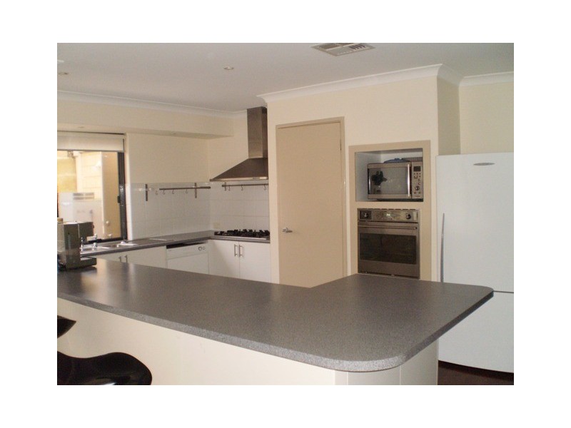 14A Burney Court, Kardinya WA 6163