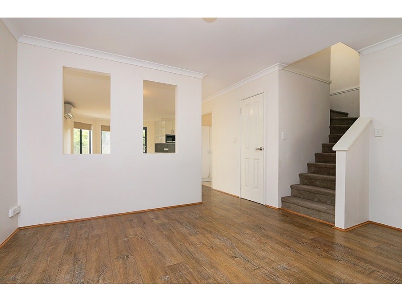 12 Ellis Road, Kardinya WA 6163