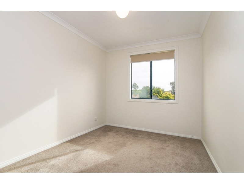 12 Ellis Road, Kardinya WA 6163