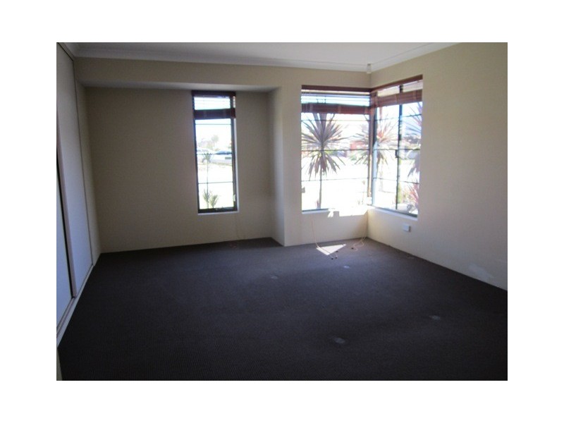 106 Furley Road, Southern River WA 6110