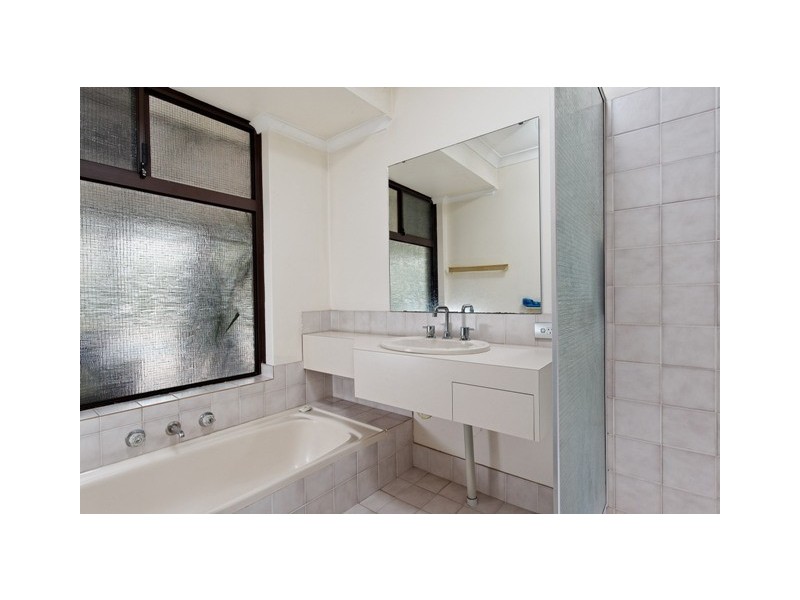 7 Coombs Place, Bateman WA 6150