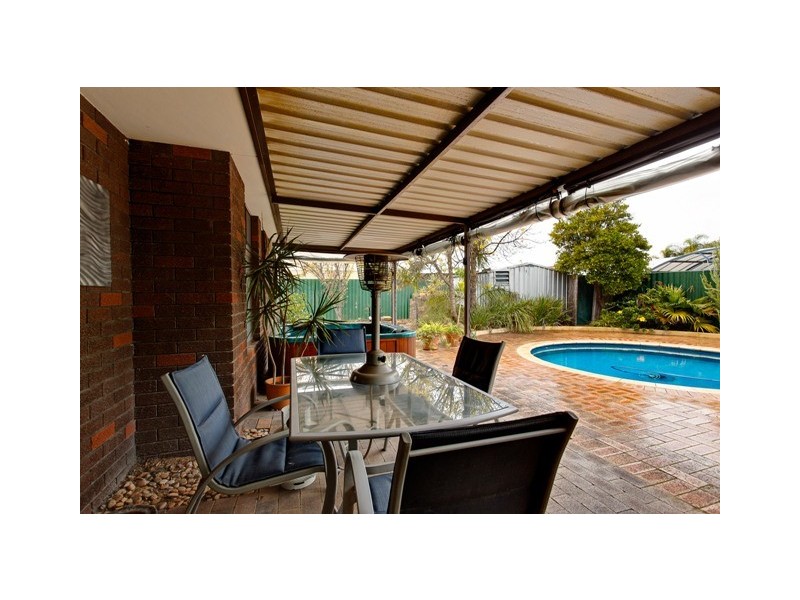 7 Coombs Place, Bateman WA 6150