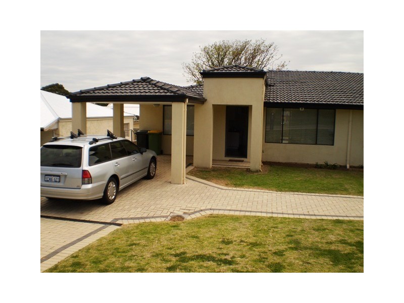 122A Blackwood Avenue, Hamilton Hill WA 6163