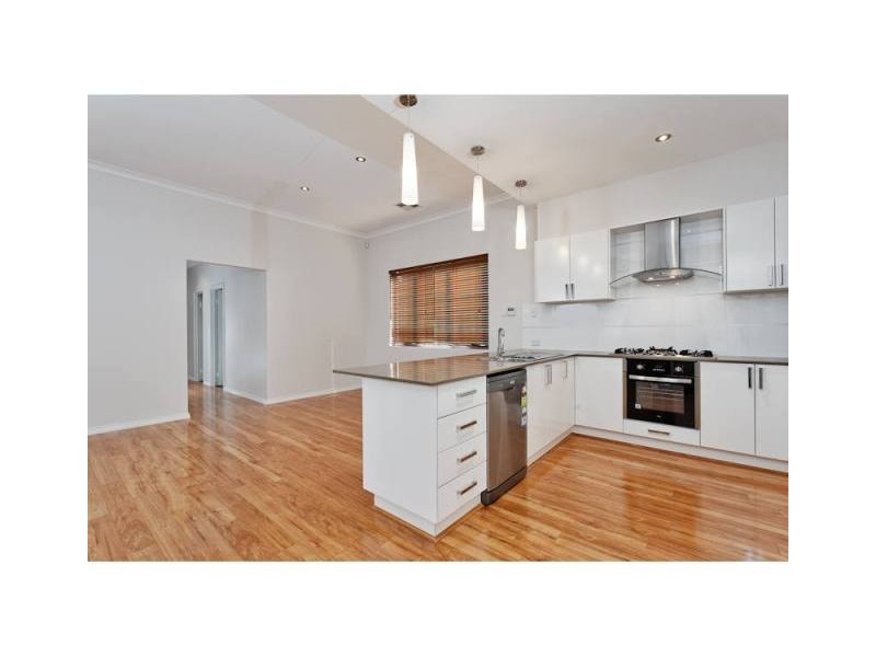 37 Bellairs Rd, Kardinya WA 6163