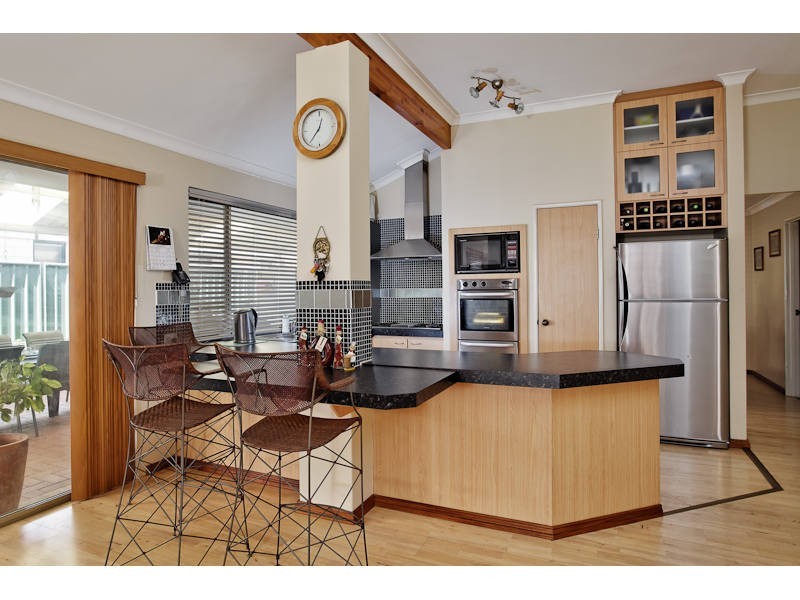 160 Garling St, Willagee WA 6156