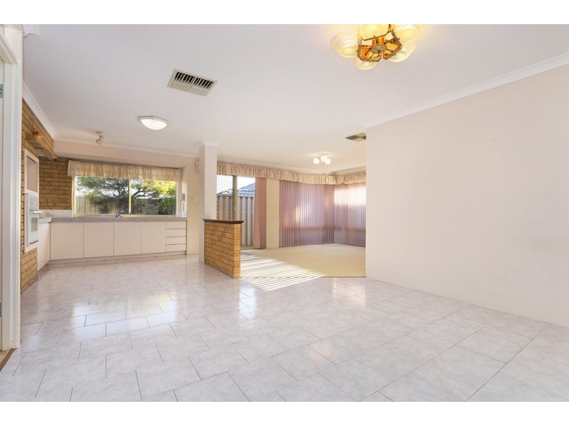 75 Prescott Drive, Kardinya WA 6163