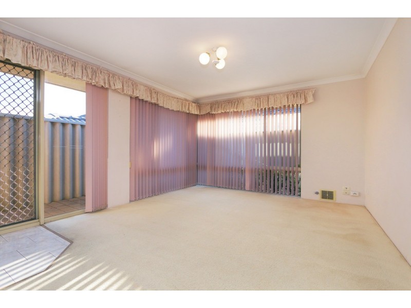 75 Prescott Drive, Kardinya WA 6163