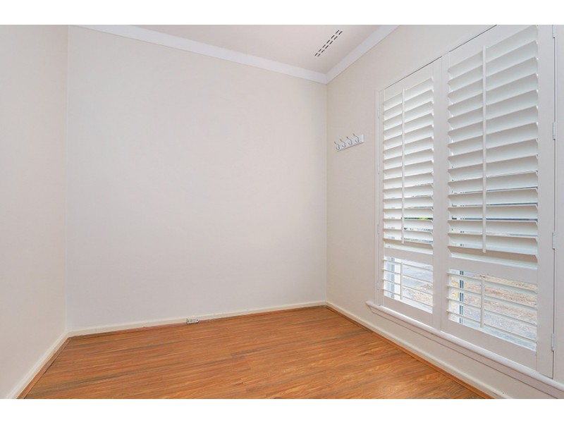 2 Thorman Place, Booragoon WA 6154
