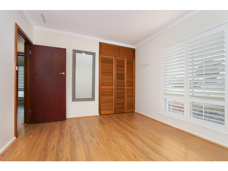 2 Thorman Place, Booragoon WA 6154