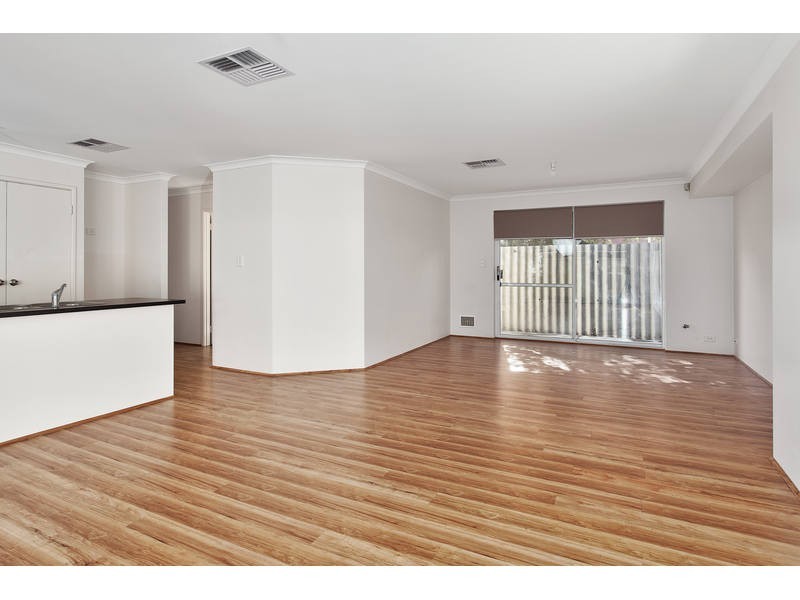 100A Gilbertson Rd, Kardinya WA 6163