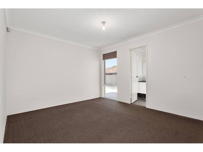 100A Gilbertson Rd, Kardinya WA 6163