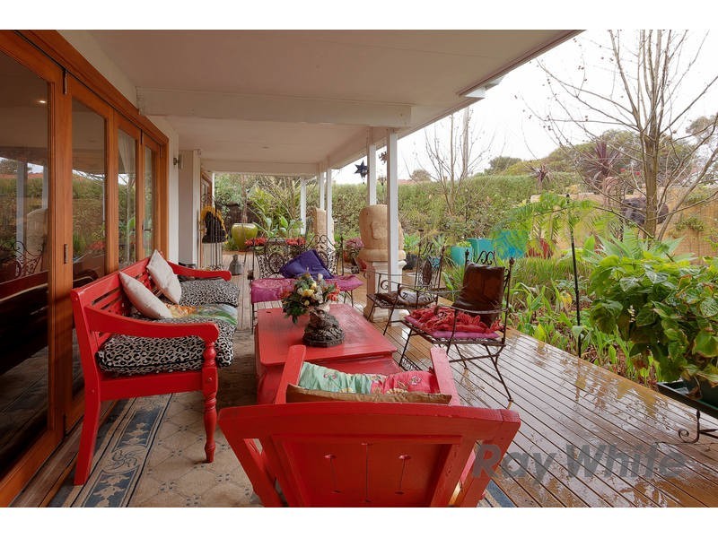 2 Lynn Street, Hilton WA 6163