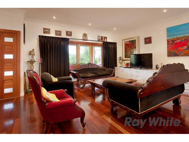 2 Lynn Street, Hilton WA 6163