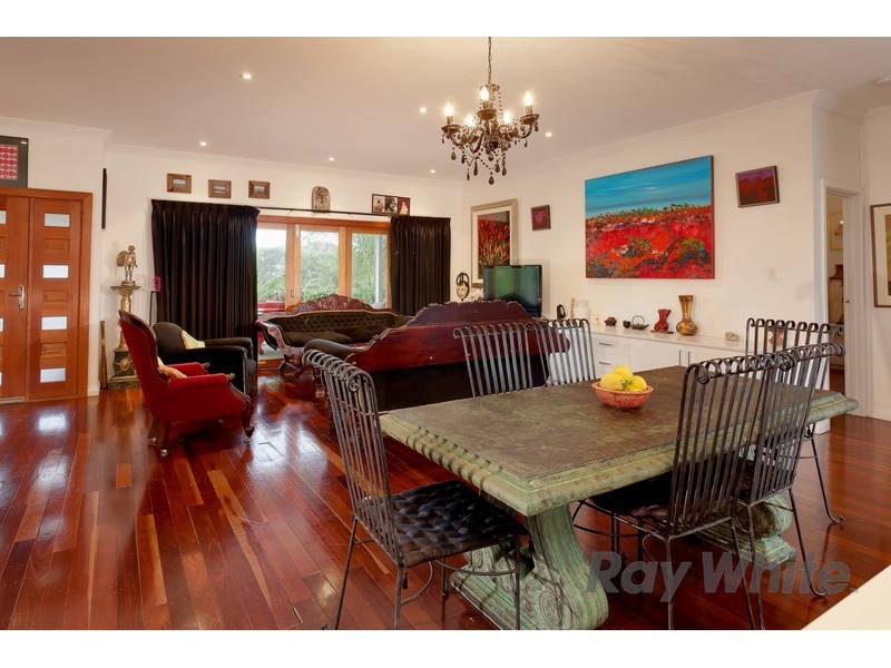 2 Lynn Street, Hilton WA 6163