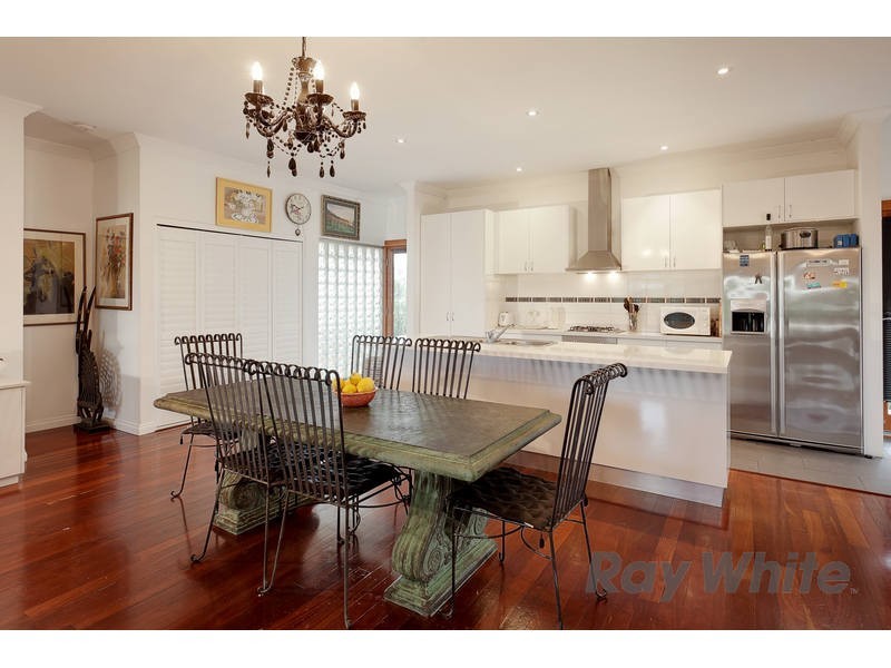 2 Lynn Street, Hilton WA 6163